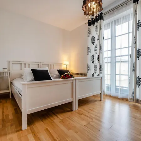 Rimini Moxy Te&am Cracow 아파트 *
