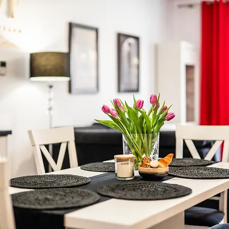 Rimini Moxy Te&am Cracow 아파트 크라쿠프