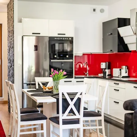 Rimini Moxy Te&am Cracow 아파트 *