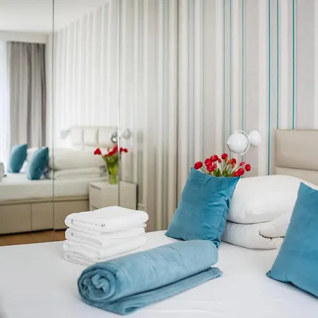 아파트 Rimini Moxy Te&am Cracow *