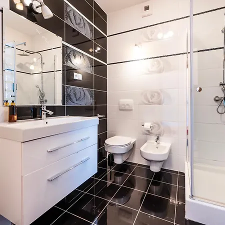 Rimini Moxy Te&am Old Town Free Parking Dworzec 5 Min 크라쿠프