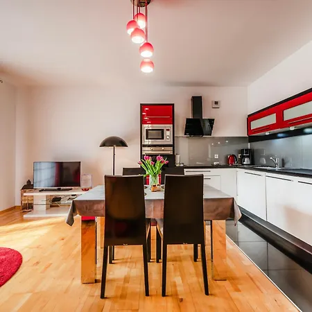 Rimini Moxy Te&am Old Town Free Parking Dworzec 5 Min Lägenhet Kraków